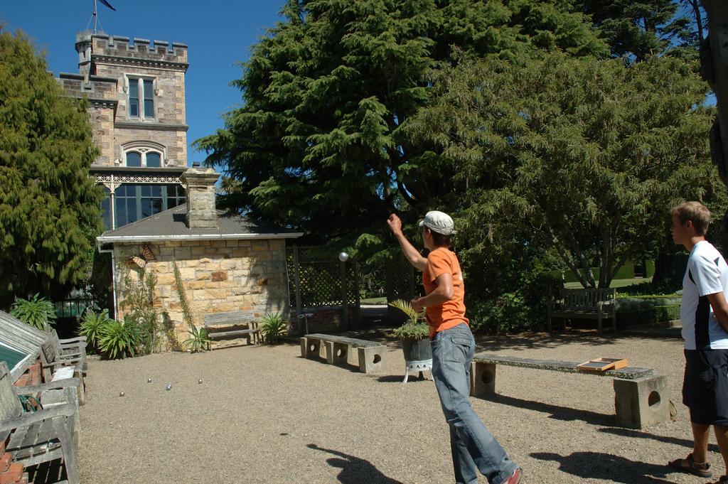 Larnach Lodge&Stable Stay Dunedin Exterior foto